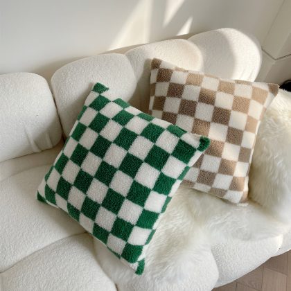 2PCS Lamb Cashmere Retro Chessboard Plaid Soft Plush Cushion Covers Set